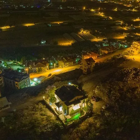 Villa Villarge-hayallerin Oetesinde Bir Tatil Deneyimi-huzurlu Rahat Ve Manzarali *