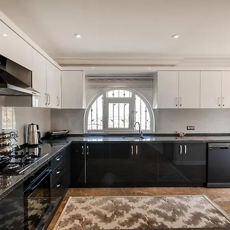Villa Villarge-hayallerin Oetesinde Bir Tatil Deneyimi-huzurlu Rahat Ve Manzarali *